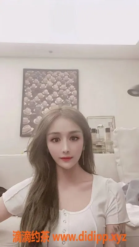 中山楼凤-古镇小雪，23岁魅力女孩，36D身材，服务优质