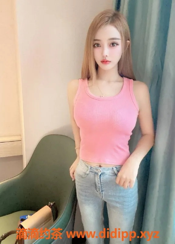 中山楼凤-西区艾米，98年芳龄，胸围36B，服务优惠