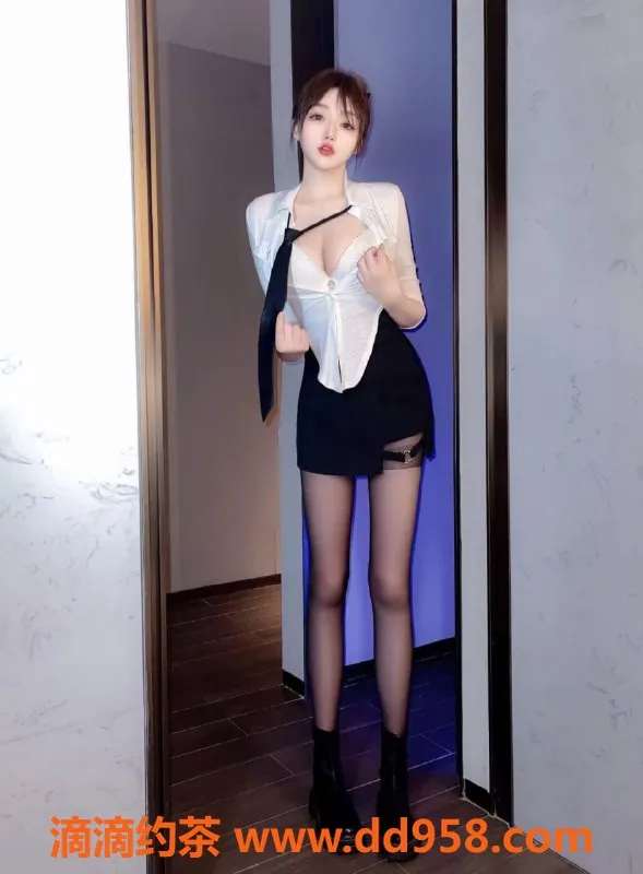 常州楼凤资源信息,武进湖塘公寓楠京，165嫩妹陪浴，服务多样