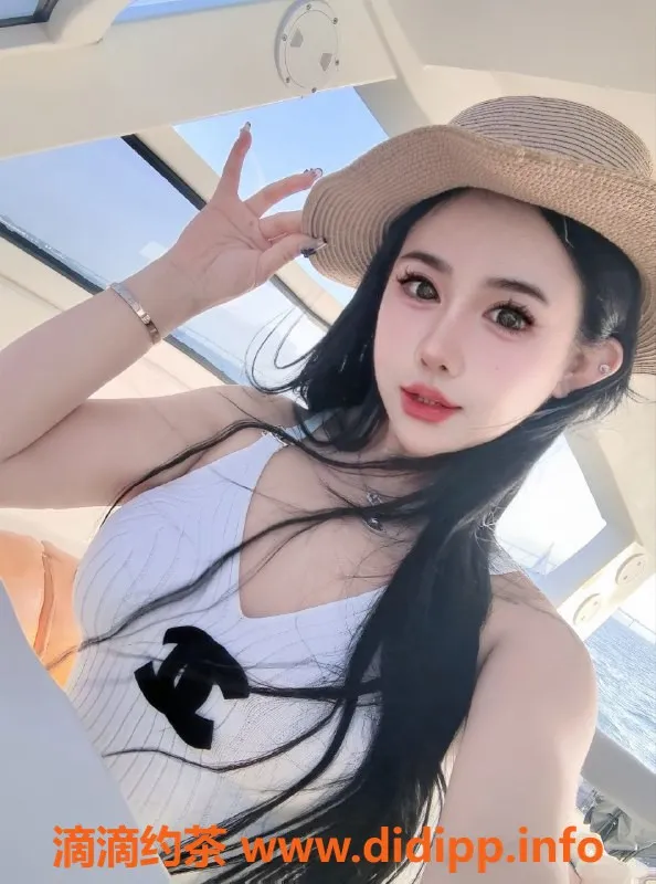 常州楼凤-金坛美美，162cm嫩妹，陪浴仅需600元