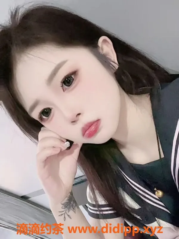 常州楼凤资源信息,武进小辣椒，18岁嫩妹，陪浴等服务仅需800元