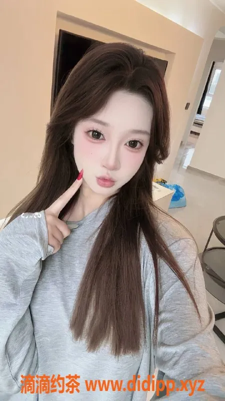 北京楼凤-朝阳十里堡美婷 170CM 99斤 B罩杯 服务8元