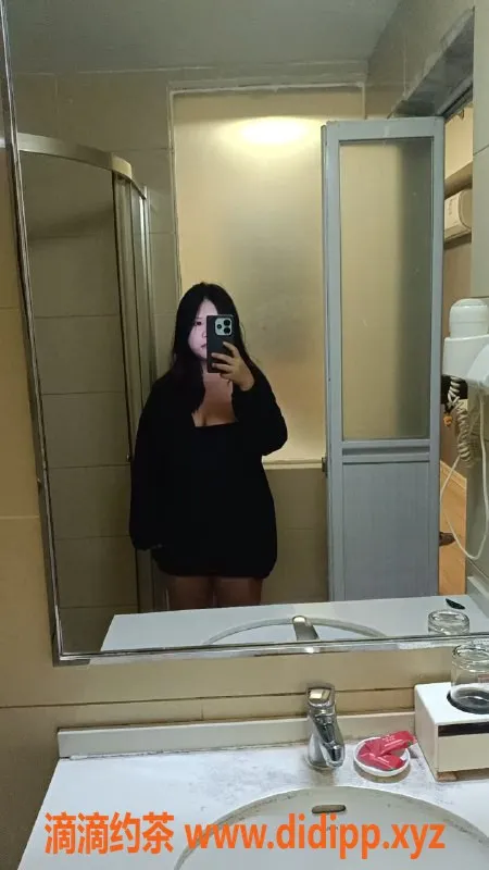 惠州楼凤资源信息,河南岸小坦克，超值服务600起，口爆、胸推