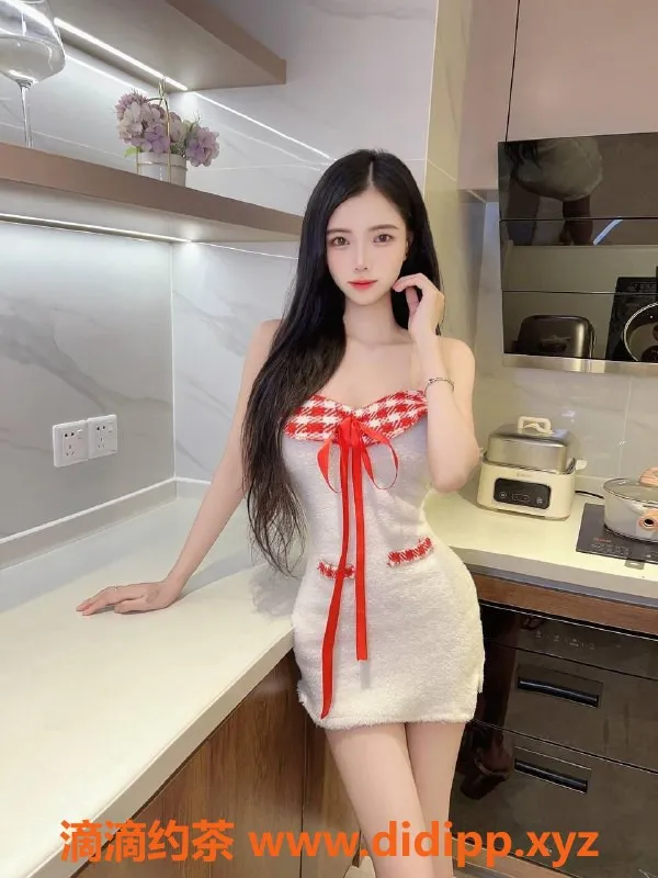 惠州楼凤-惠城区小可，洗吹做鸳鸯浴，600元起