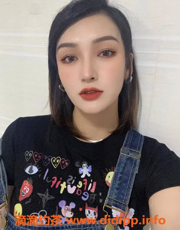 上海楼凤-普陀叶子，163cm D胸，800元体验服务！