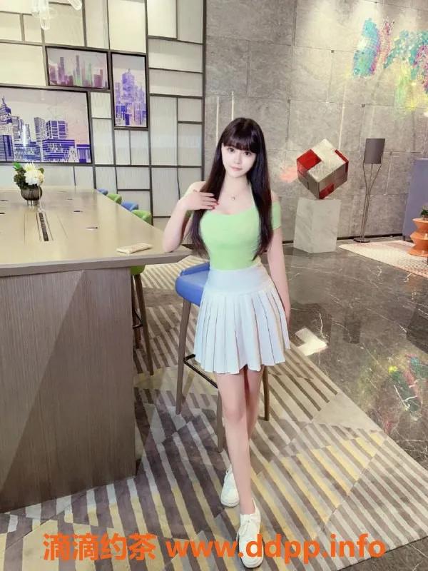 深圳楼凤-南山38D波霸女友菲菲，26岁163cm服务火爆