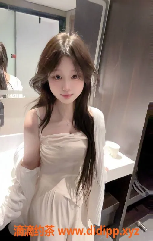 东莞楼凤资源信息,南城阿瑶，超值服务只需700元！