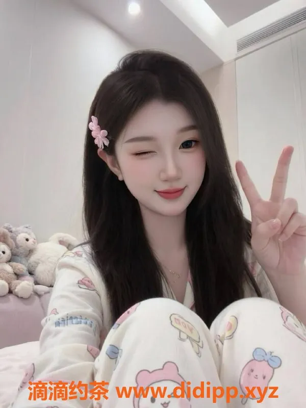 中山楼凤-东区19岁彤彤，36C胸围，完美体验等你来