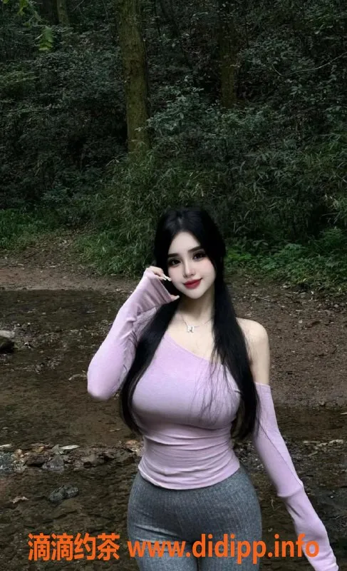 常州楼凤-武进混血网红，167身高D罩杯，服务多样