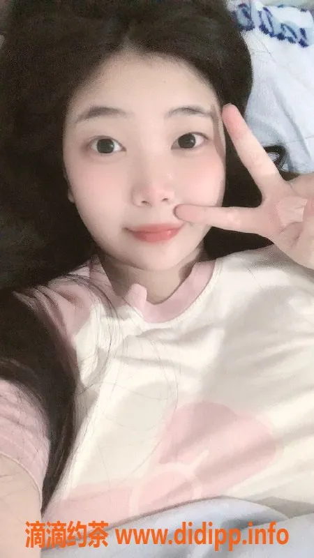 中山楼凤-石岐地区西西，05年F罩杯，课时优惠