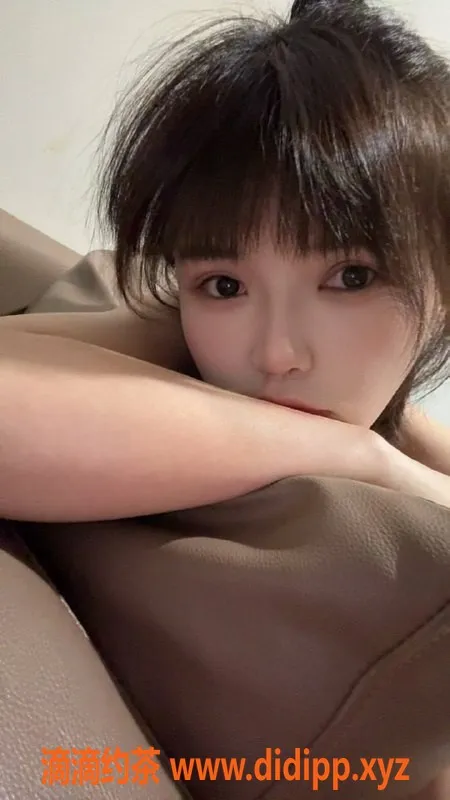 惠州楼凤-陈江琪琪 22岁 A罩杯 600元/小时服务