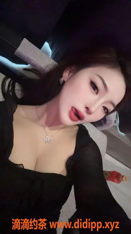 常州楼凤-新北万达娜娜：163高104重，600元起服务