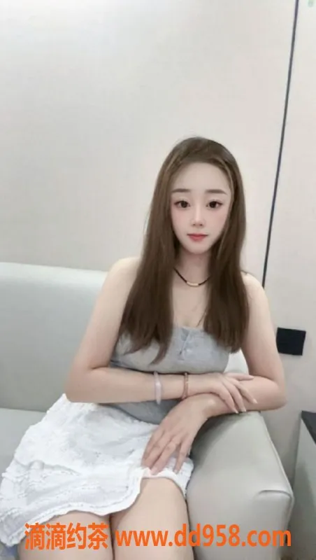 常州楼凤-武进国宾府奶油嫩妹，165cm，90斤，C罩杯，特价600元起