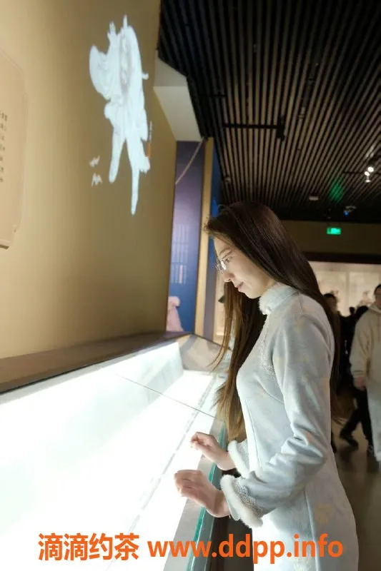 沈阳楼凤-奶茶 评分9.87，服务超赞，价格700