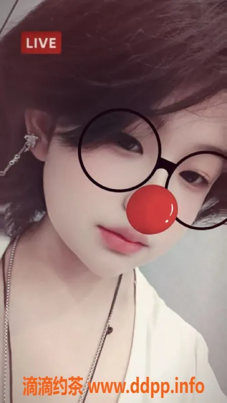 无锡楼凤资源信息,新吴区小艳，07嫩妹纯天然大胸，600元起