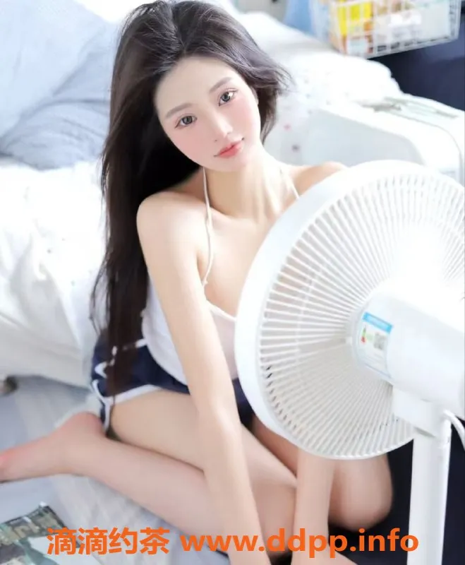 常州楼凤-武进学妹陪浴服务，身高161，价格600起