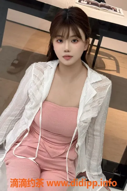 无锡楼凤-新吴区气质小美女雨涵，服务亲民