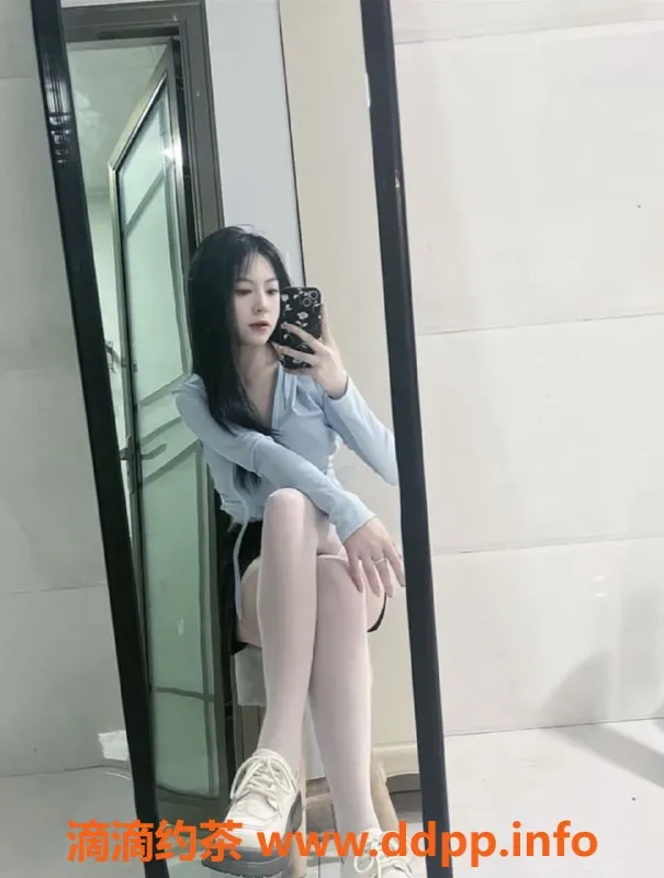 常州楼凤-武进妍妍，18岁嫩妹，陪浴调情服务