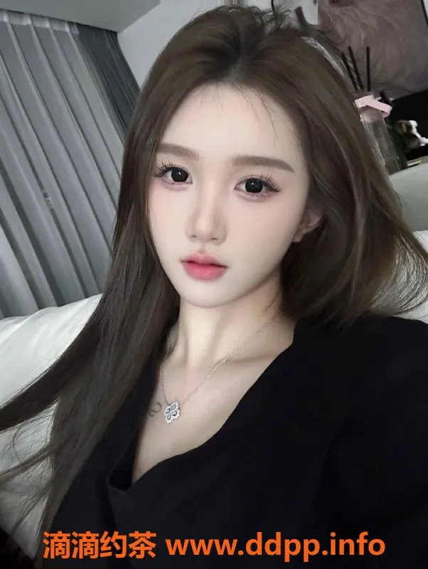 无锡楼凤-锡山区甜柚，极致诱惑无套体验仅需600元