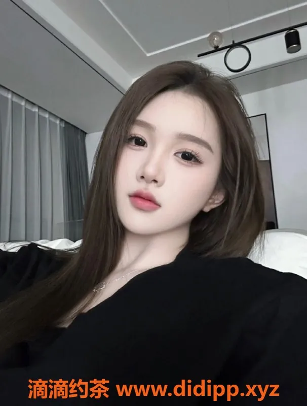 无锡楼凤-锡山区甜柚，极致诱惑无套体验仅需600元