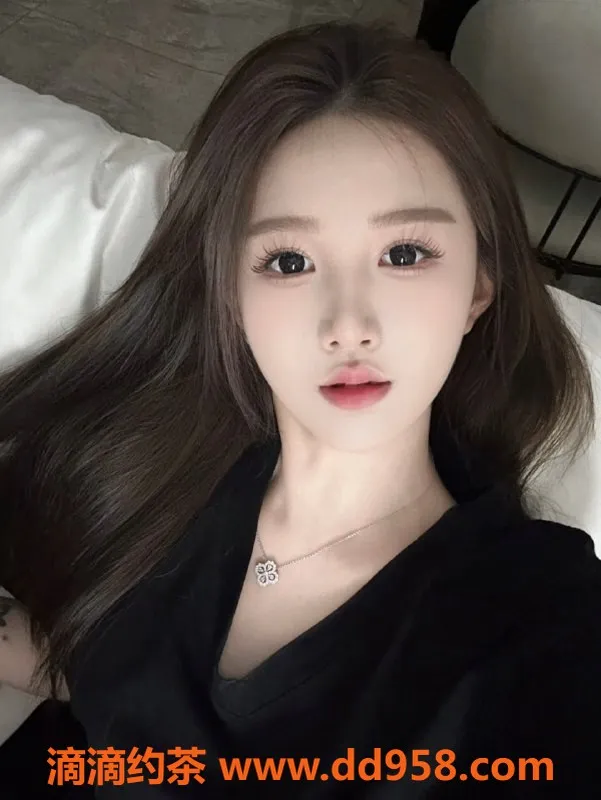 无锡楼凤-锡山区甜柚，极致诱惑无套体验仅需600元