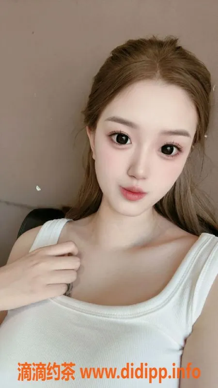 常州楼凤-武进慧慧 20岁 176高 112重 陪浴服务800元起