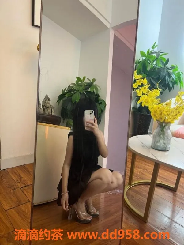 常州楼凤资源信息,武进小萌妹 162高105重 C罩杯 600元起