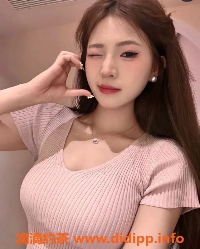 常州楼凤-常州20岁新茶，颜值9分，轻松约600元全套服务