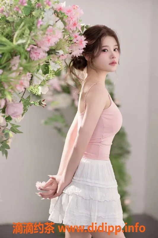 无锡楼凤资源信息,锡山区小模特婷婷，颜值魅力无敌