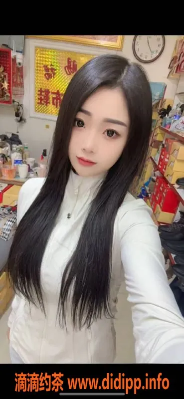 南通楼凤-南通小桐，170身高，105体重，D杯热情服务