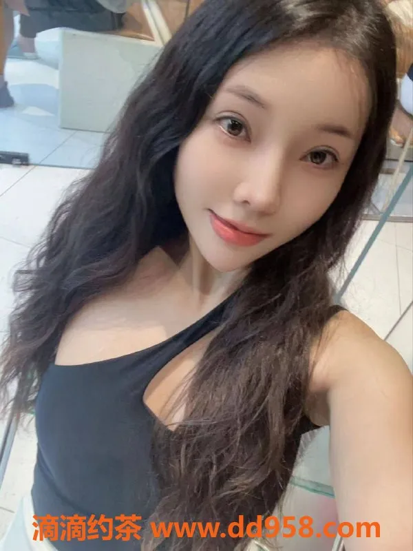 惠州楼凤资源信息,大亚湾笑笑 24岁158cm 体重80 温柔陪玩服务