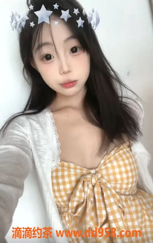 无锡楼凤-滨湖区顶级嫩妹欣怡，1100元体验无套服务