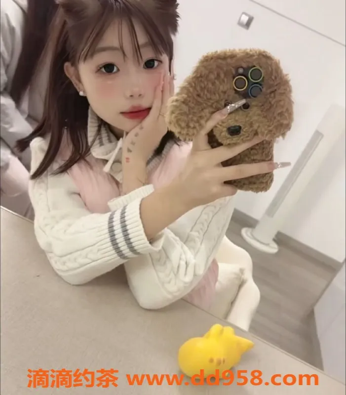 无锡楼凤-滨湖区顶级嫩妹欣怡，1100元体验无套服务