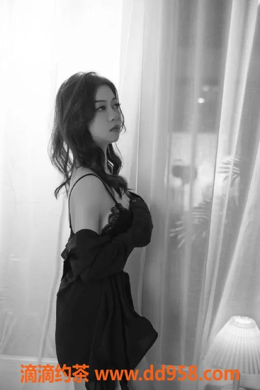 惠州楼凤-淡水思思淇，25岁美眉服务400元起