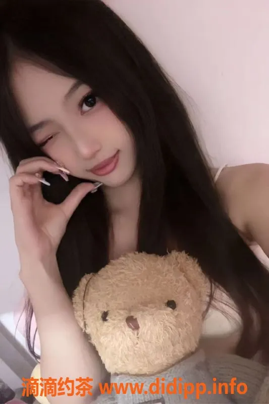 常州楼凤-新北晚晚，165cm嫩妹，陪浴服务精彩不断