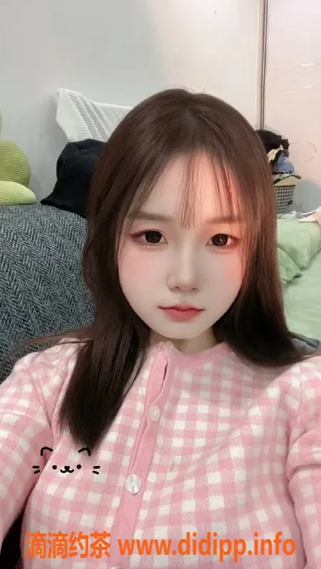 扬州楼凤-泰州海陵小莹，颜值高、服务棒的04小嫩妹