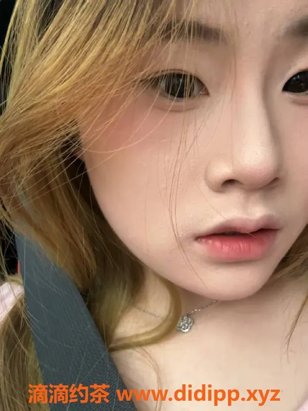 中山楼凤-石岐米粒，19岁C+罩杯，超高评分服务