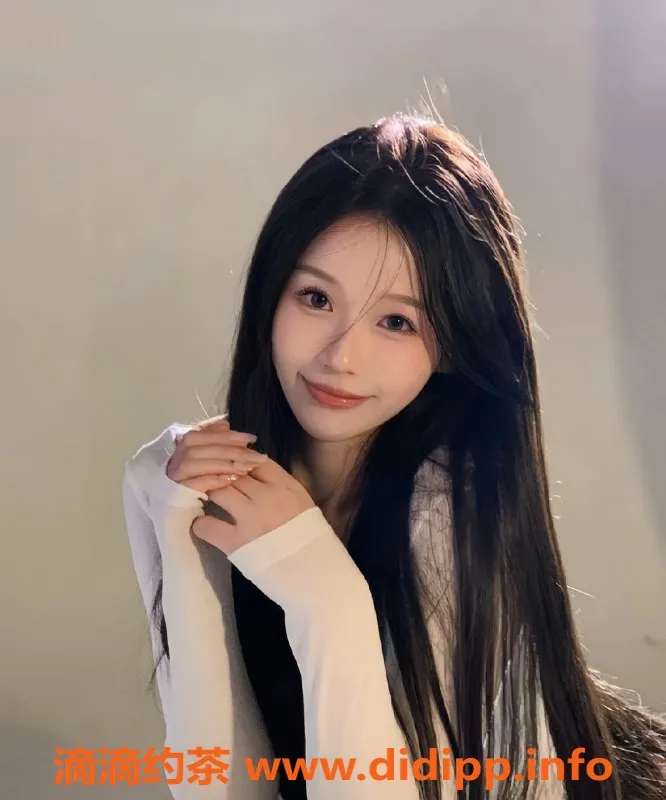 无锡楼凤-苏宁雅悦李木子，高颜值制服丝袜服务