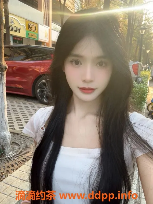 常州楼凤-新北小护士，160身高，80体重，600元/次陪浴服务