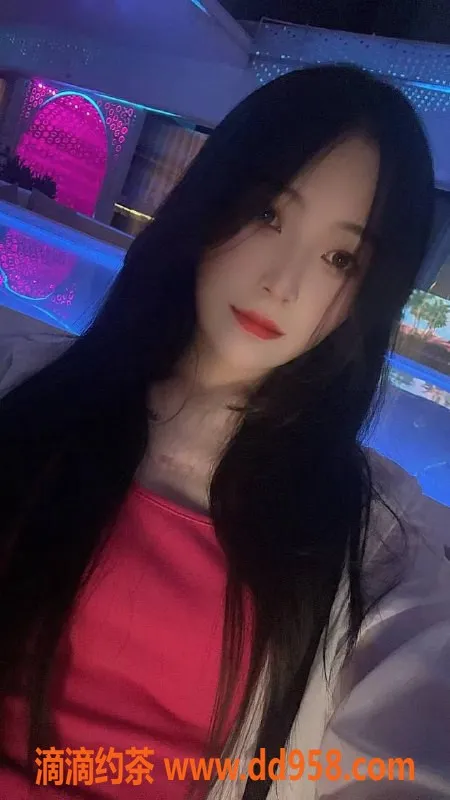 中山楼凤-西区大波双人服务 300快餐400洗吹做