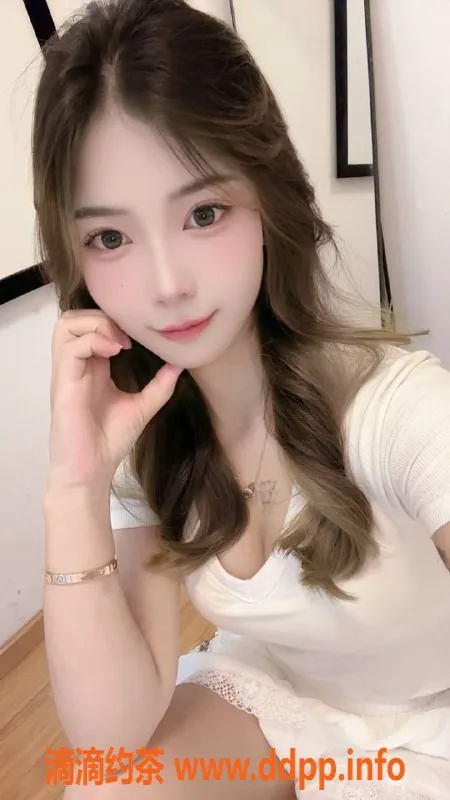 杭州楼凤-上城小恬恬，性感御姐，舌吻调情伴你入迷