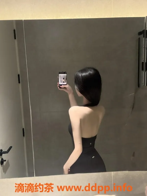 无锡楼凤-无锡柚子 45kg高颜值妹子 2100元服务