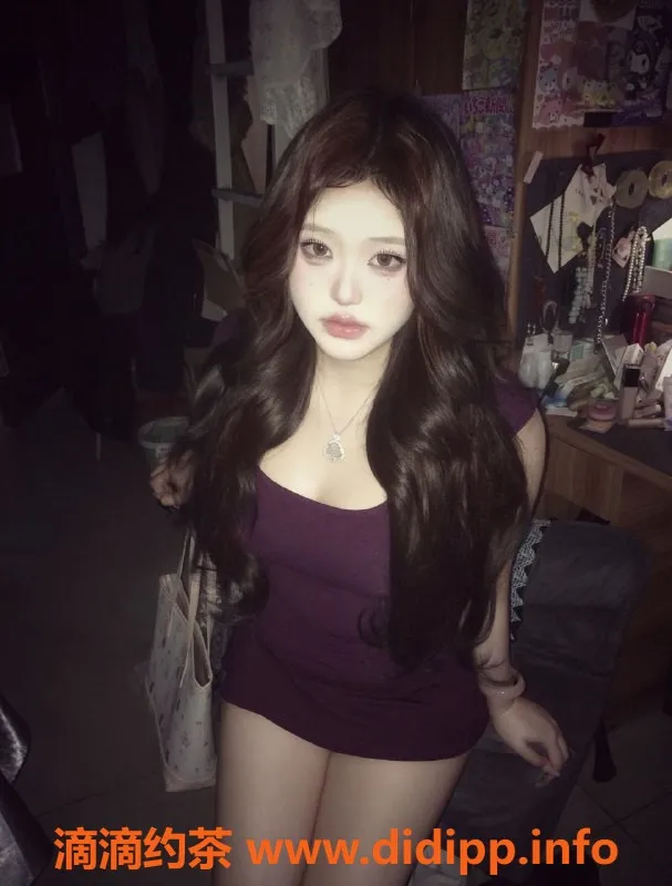 常州楼凤-新北曼哈顿✨学生E奶，160cm，110斤，800元/次