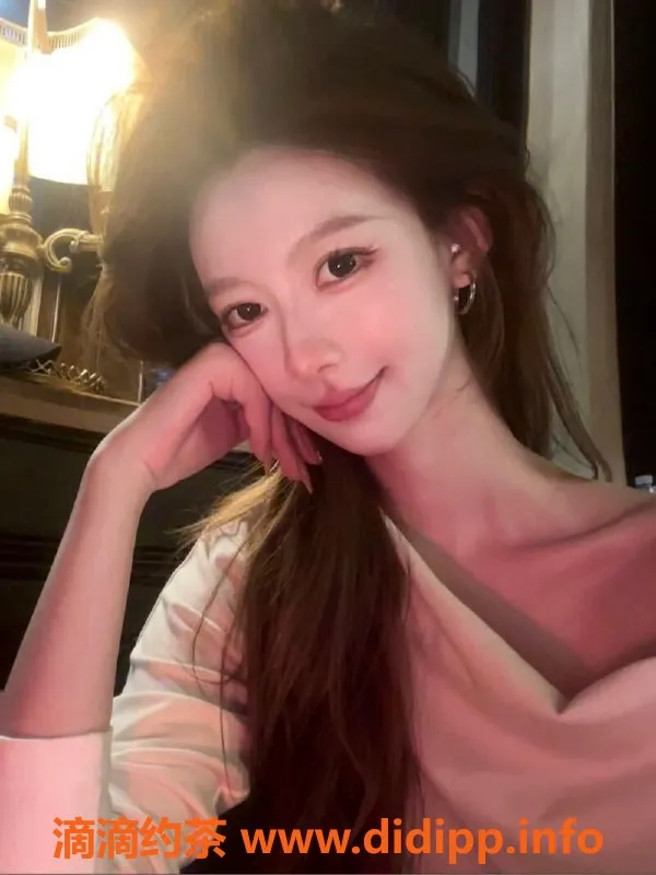 青岛楼凤-青岛个人兼职乐乐，洗吹座服务等你来体验