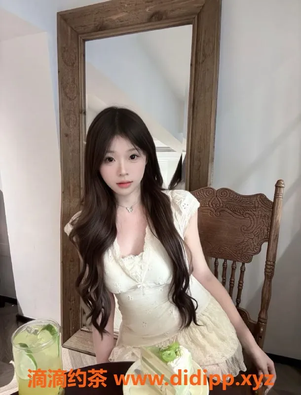 常州楼凤-武进甜美嫩妹瑶瑶，165cm，88斤，陪浴服务