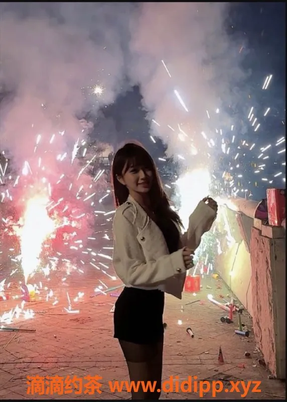 无锡楼凤-梁溪区高颜值轩轩，身材一流服务超赞