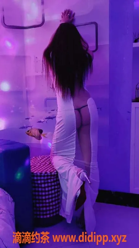 深圳楼凤资源信息,龙岗水床梓彤，27岁161cm，价格灵活