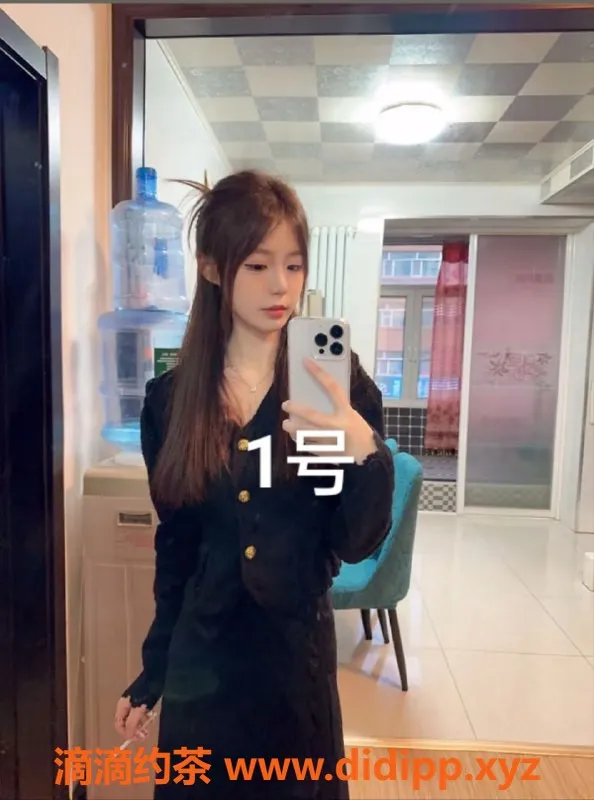 中山楼凤-中山古镇快餐350元，洗吹做450元的绝佳体验