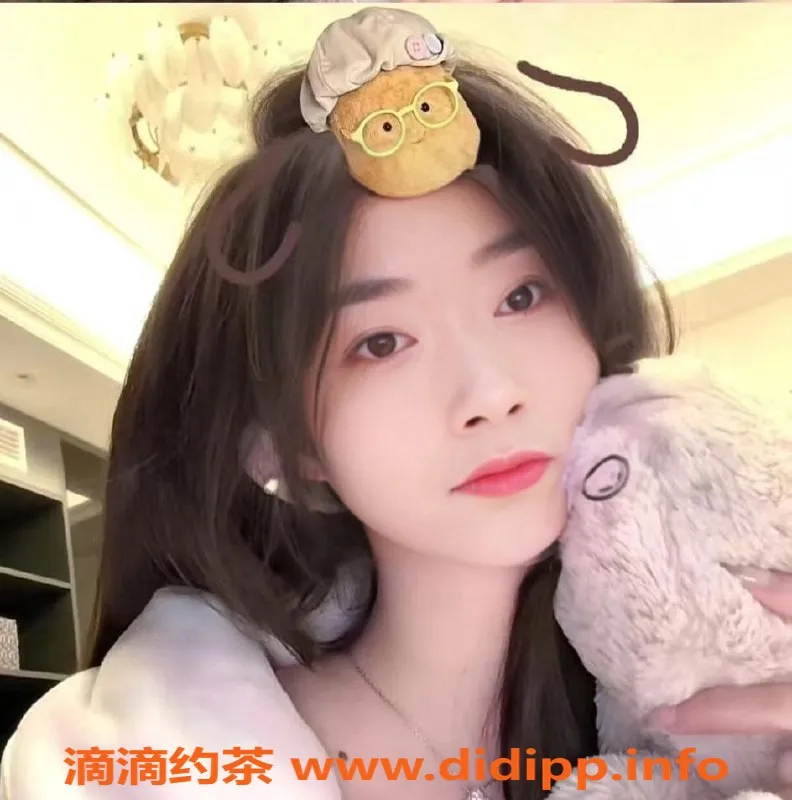 兰州楼凤-七里河微微，20岁身材火辣，服务超一流！