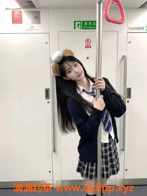 青岛楼凤-青岛市北区兼职洗吹座，丝袜情趣制服服务